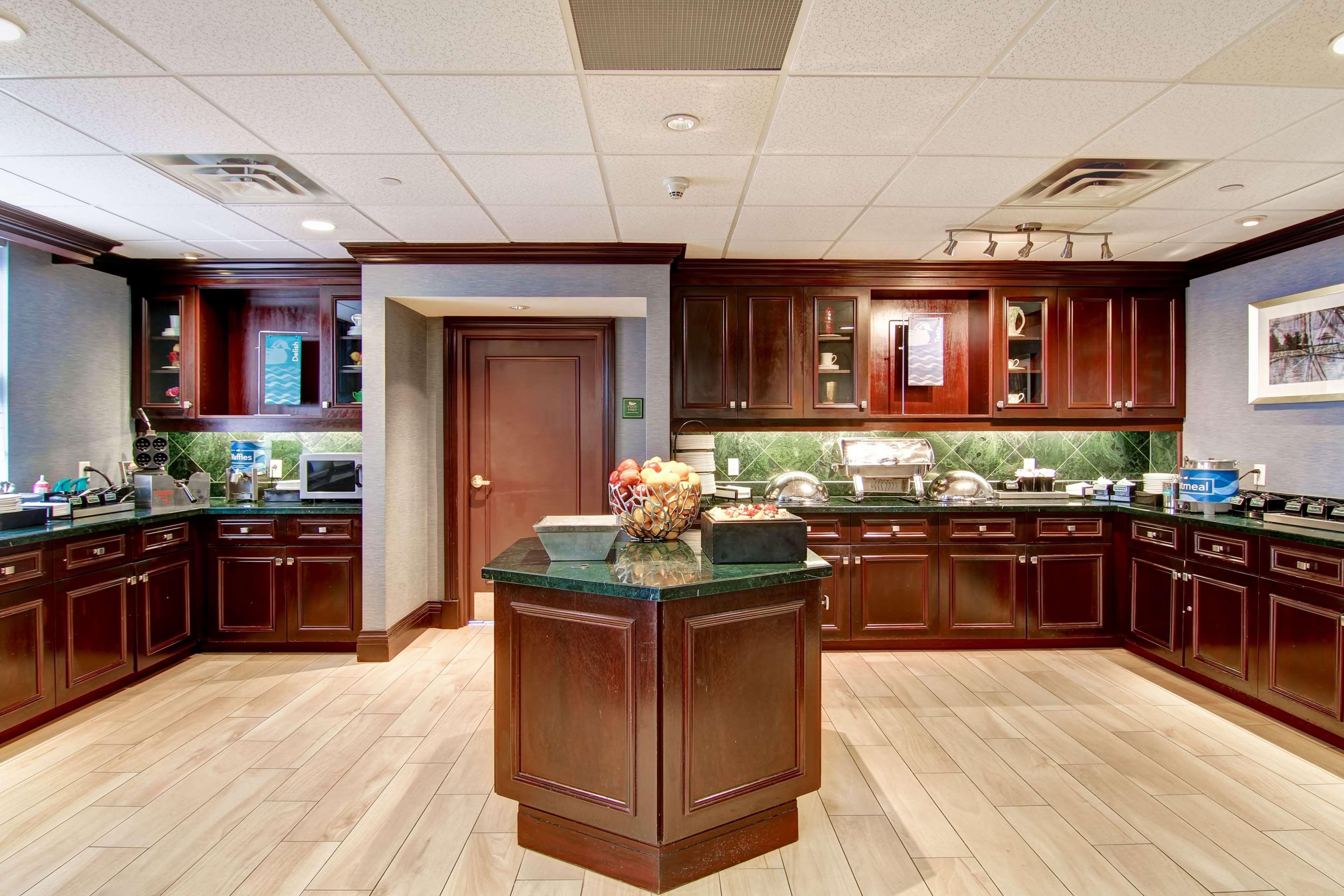 Homewood Suites By Hilton Toronto Mississauga Buitenkant foto