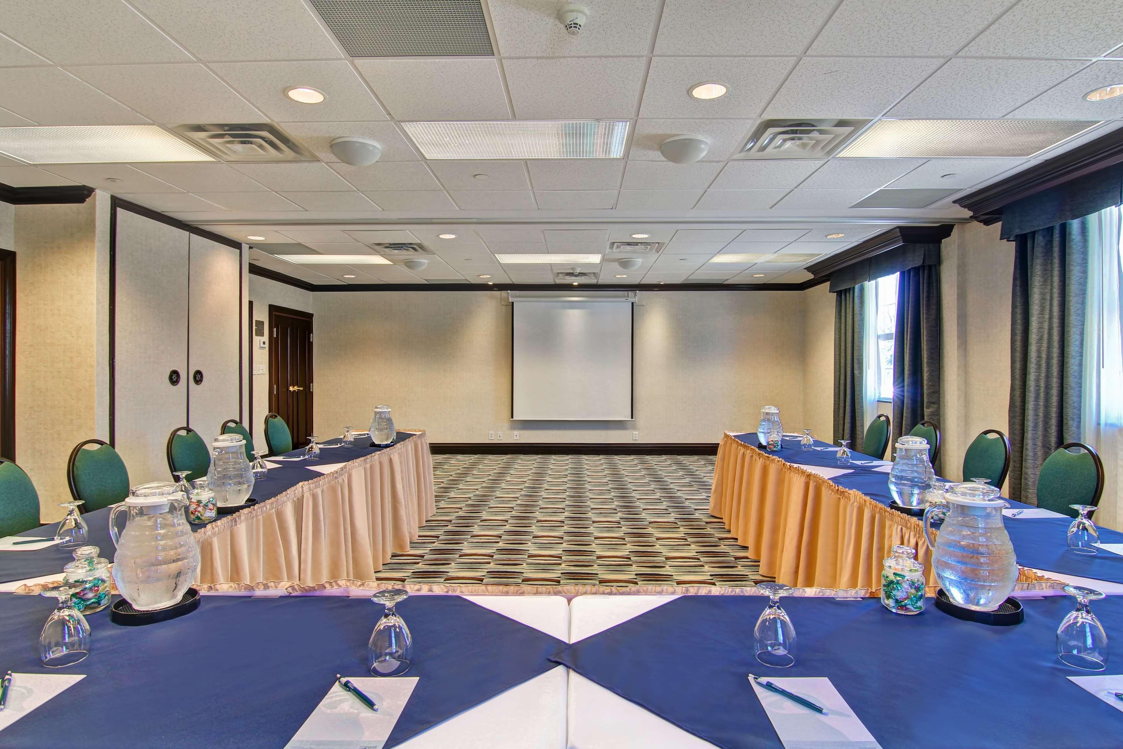 Homewood Suites By Hilton Toronto Mississauga Buitenkant foto