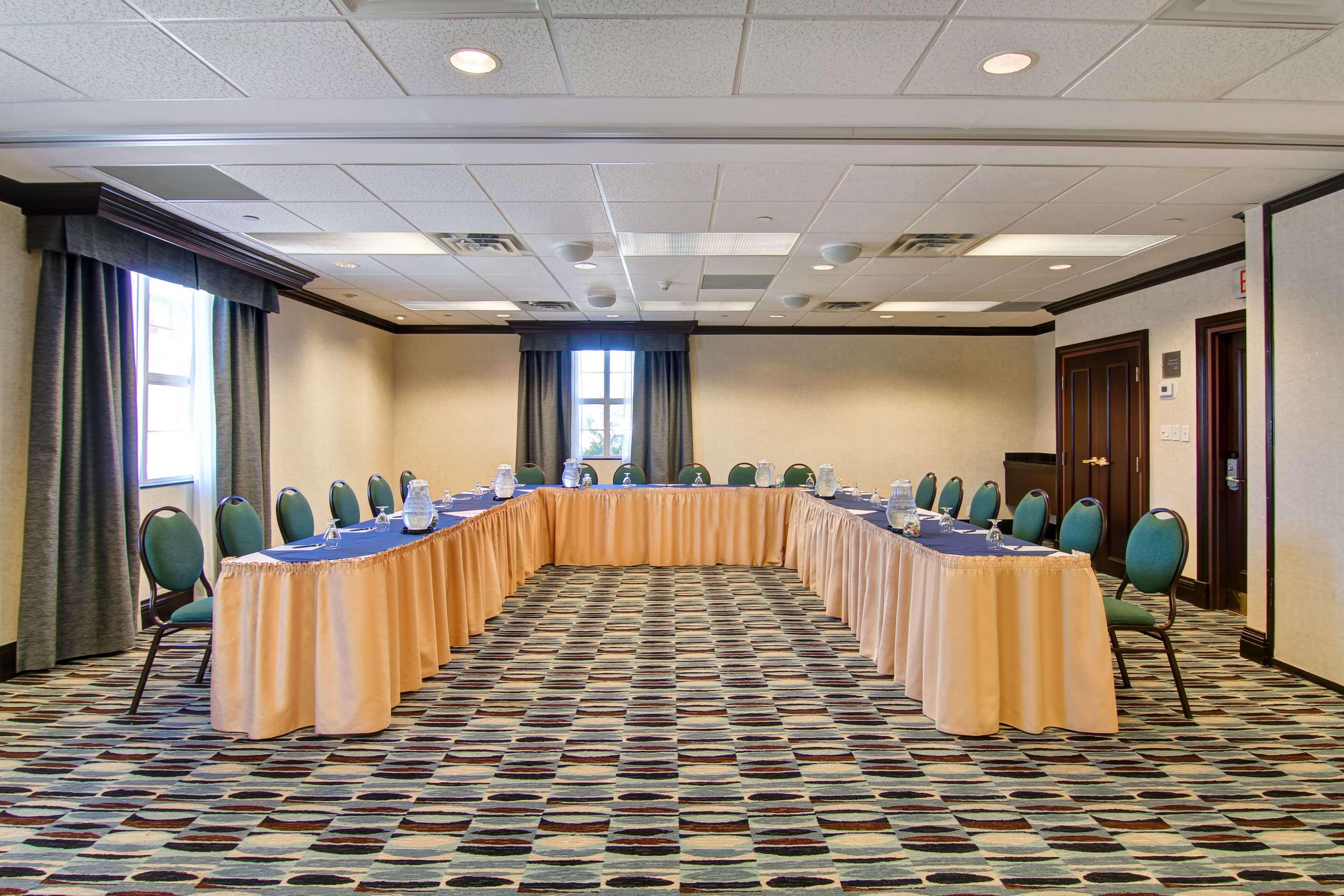Homewood Suites By Hilton Toronto Mississauga Buitenkant foto